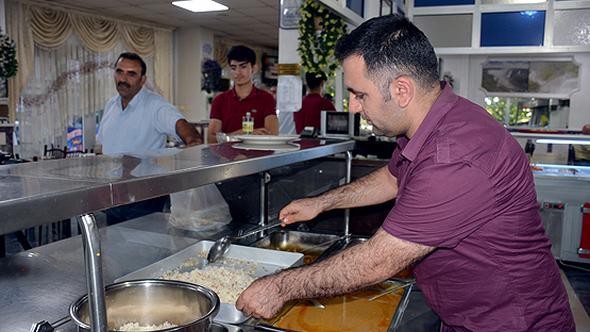 İhtiyaç sahiplerinden ücret almıyorlar