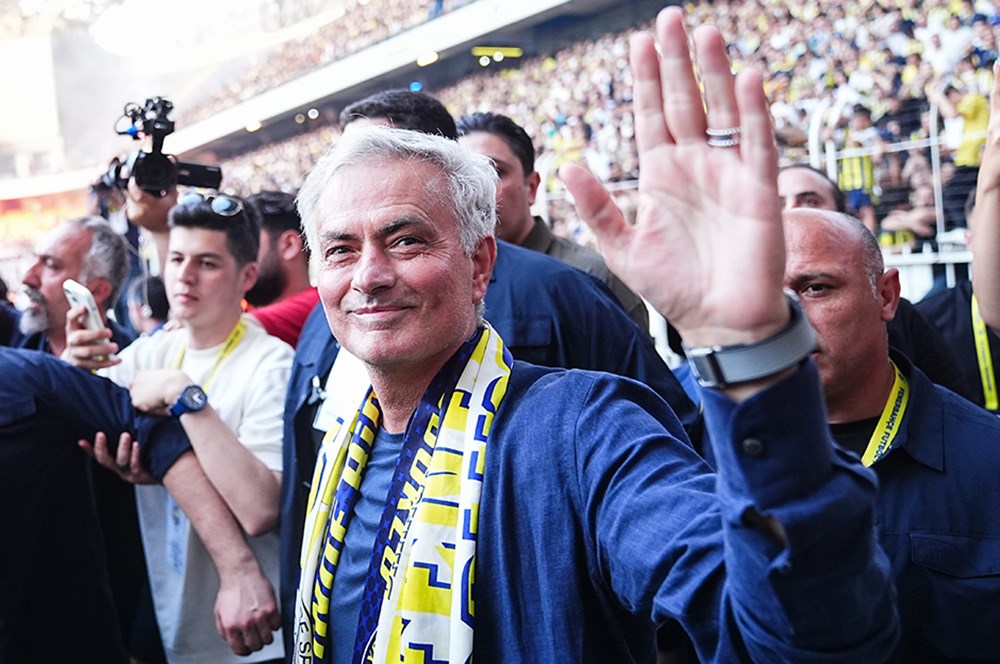 Sezon başlamadan Mourinho biletini kesti