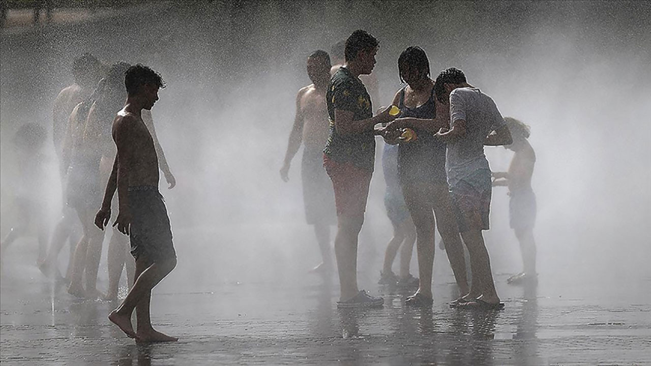 Avrupa sıcaklarla boğuşuyor! Bir ülke daha alarm verdi