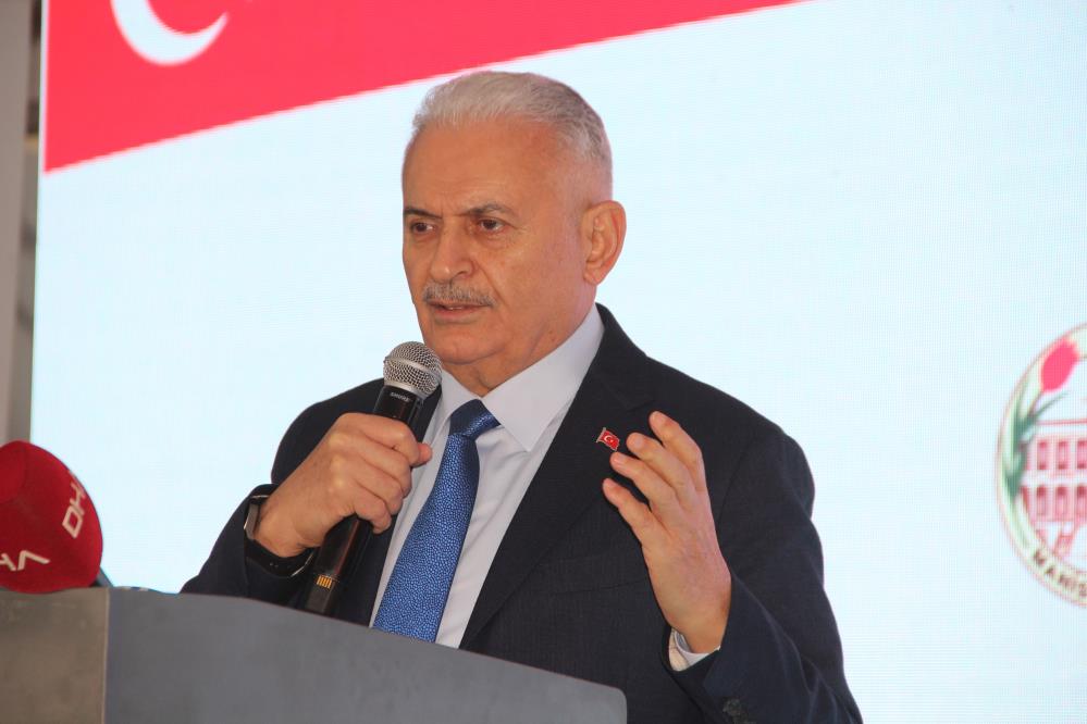 Binali Yıldırım: Terörle mücadeleyi tartışmaya açamayız