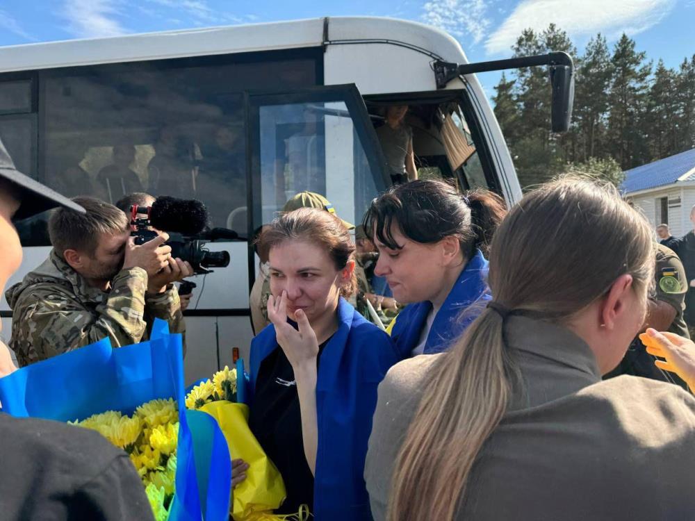 Zelenskiy: Rusya ile yapılan esir takasıyla 49 Ukraynalı serbest bırakıldı