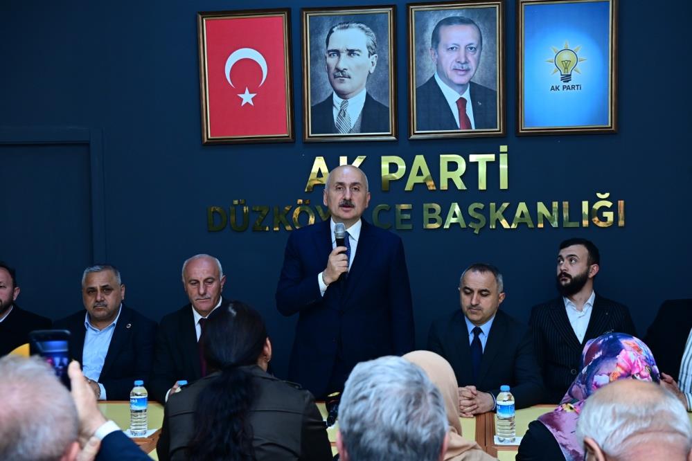 Bakan Karaismailoğlu: Utanmadan  sana söz  diyorlar