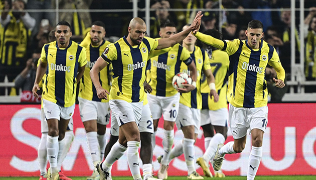 Fenerbahçe, AZ Alkmaar deplasmanında