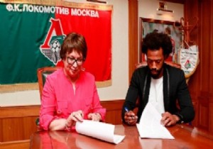 Fernandes resmen Rus Lokomotiv Moskova da!