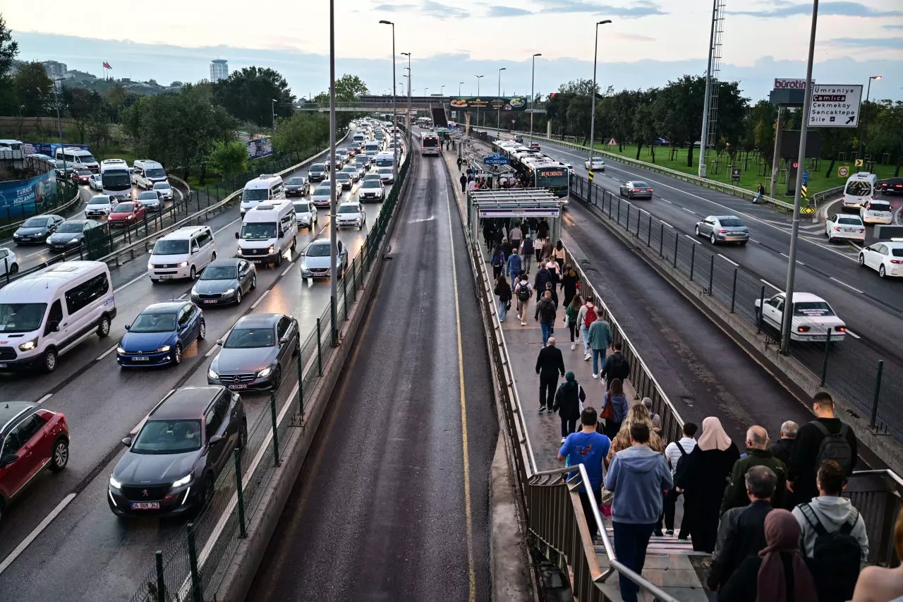 İstanbul da harita kırmızıya döndü