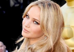 En Yürek Hoplatan Güzel: Jennifer Lawrence!