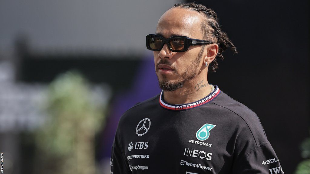 F1 pilotu Lewis Hamilton dan Gazze de yaşananlara tepki