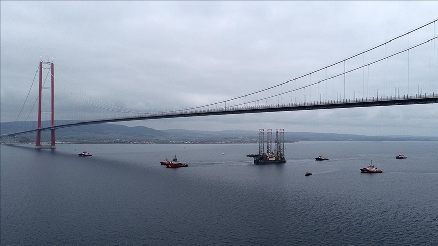 Çanakkale Boğazı trafiğe kapatıldı