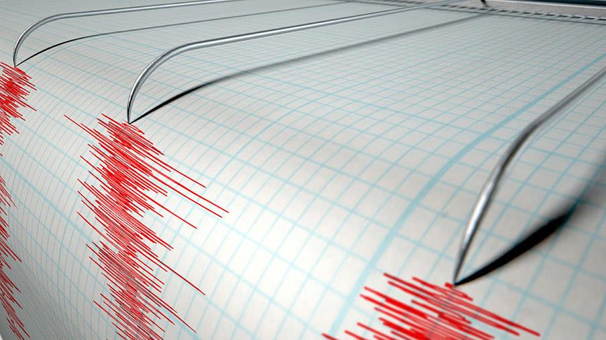 İran da korkutan deprem