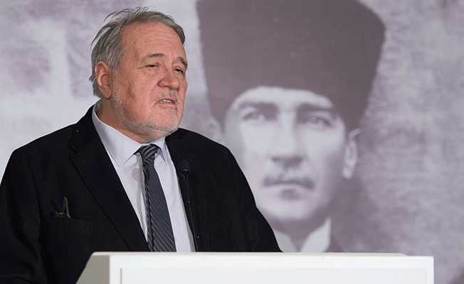 İlber Ortaylı: Atatürk’ün güya dublörü bulunmuş