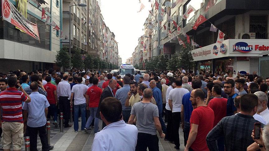 Göngören de 15 kişi gözaltına alındı