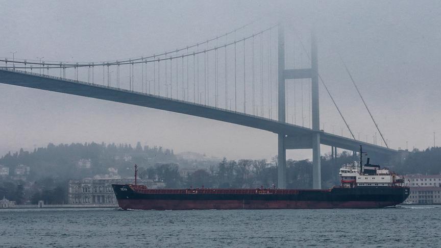 Boğaz gemi geçişlerine kapatıldı