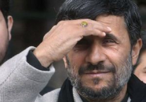 Ahmedinejad, Maradona yı İstiyor