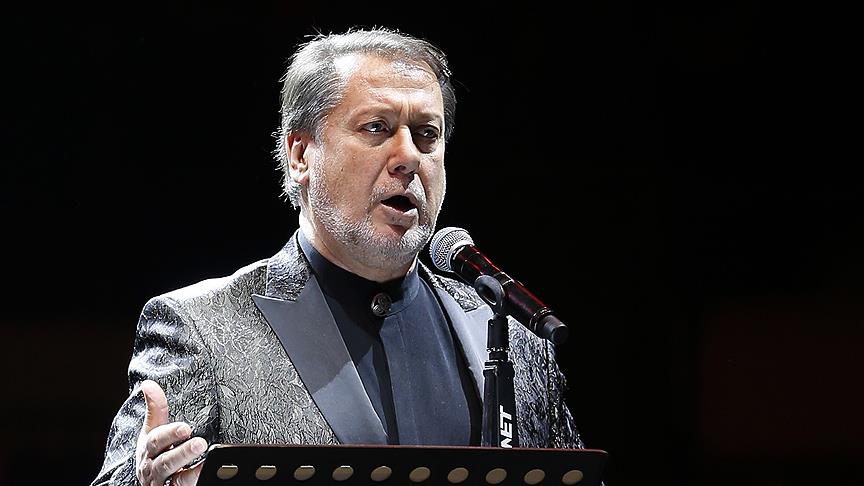 Ahmet Özhan Amerika da konser verdi