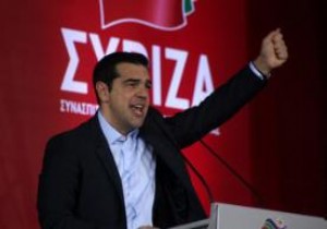 SYRIZA nın mitingine katılım yüksek!