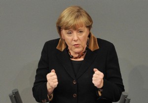 Angela Merkel yeniden genel başkan!