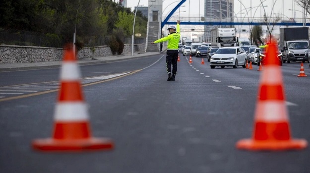 Ankara da yaşayanlar dikkat! Bu yollar trafiğe kapatılıyor