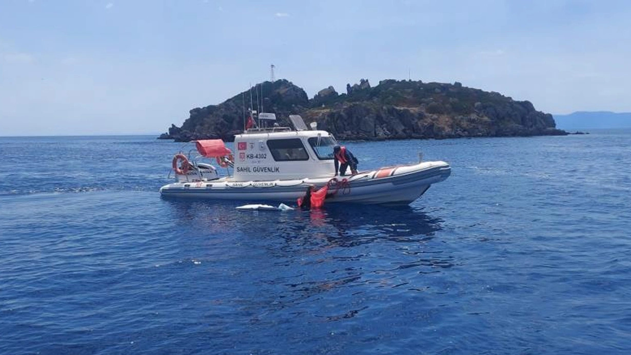 Bodrum dan Yunanistan a yüzerek geçmeye çalıştı