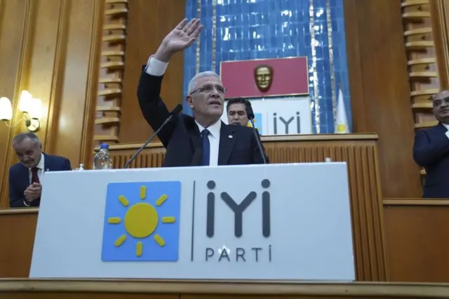 İYİ Parti de toplu istifa: CHP ye geçtiler