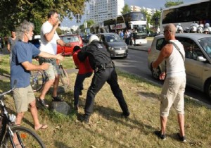 Erdoğan protestosuna biber gazlı müdahale...