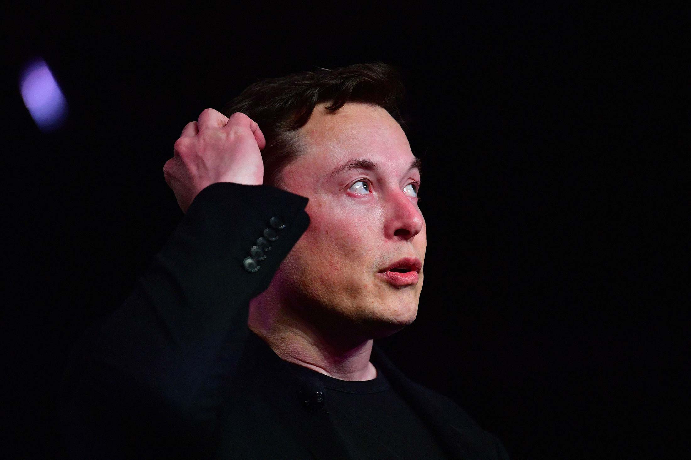 Musk ın ödemesi yanlış IBAN  gitti