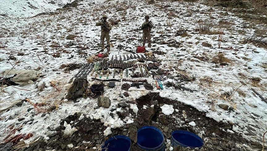 PKK nın mühimmatları ele geçirildi