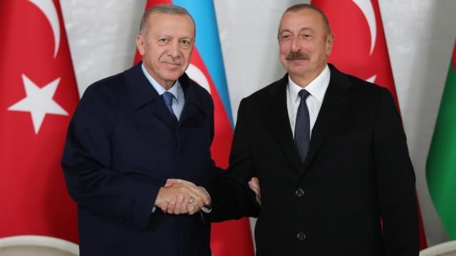 Aliyev den Türkiye ye kritik ziyaret