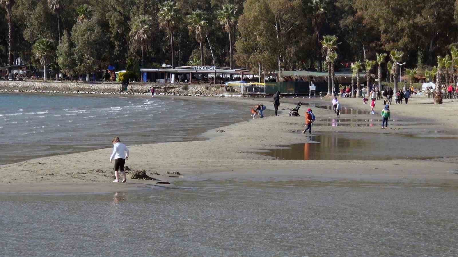 Bodrum da deniz suyu 20 metre çekildi