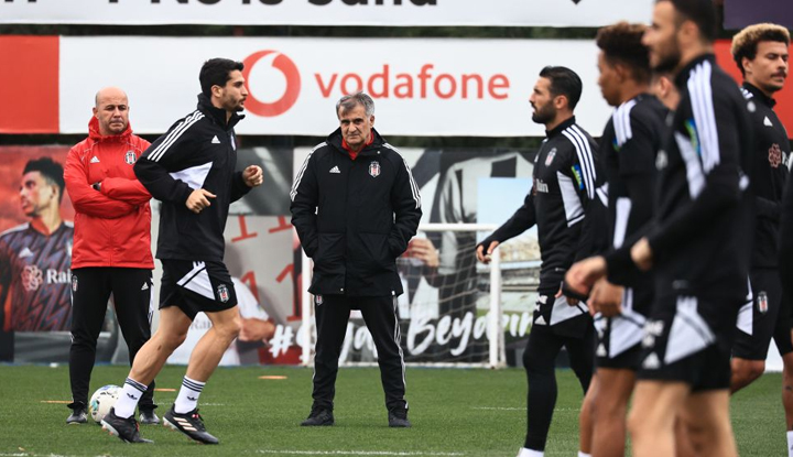 Beşiktaş ın kadro derinliği sorgulanıyor