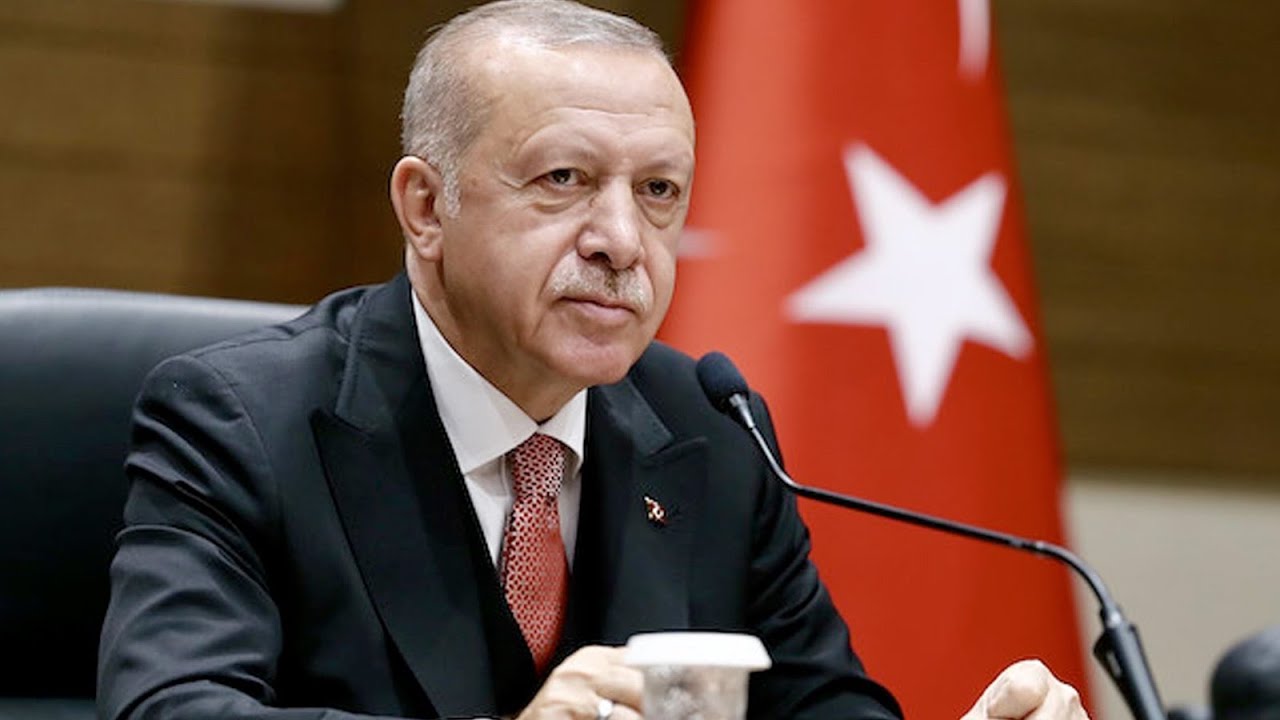 Erdoğan Azerbaycan ın Devlet Bayrak Günü nü kutladı