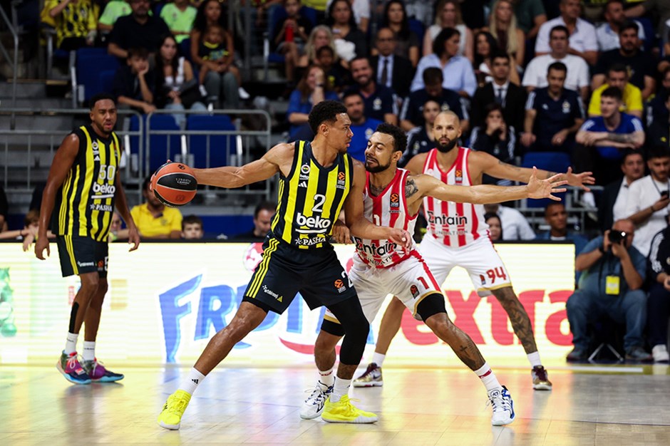 Fenerbahçe EuroLeague e galibiyetle başladı