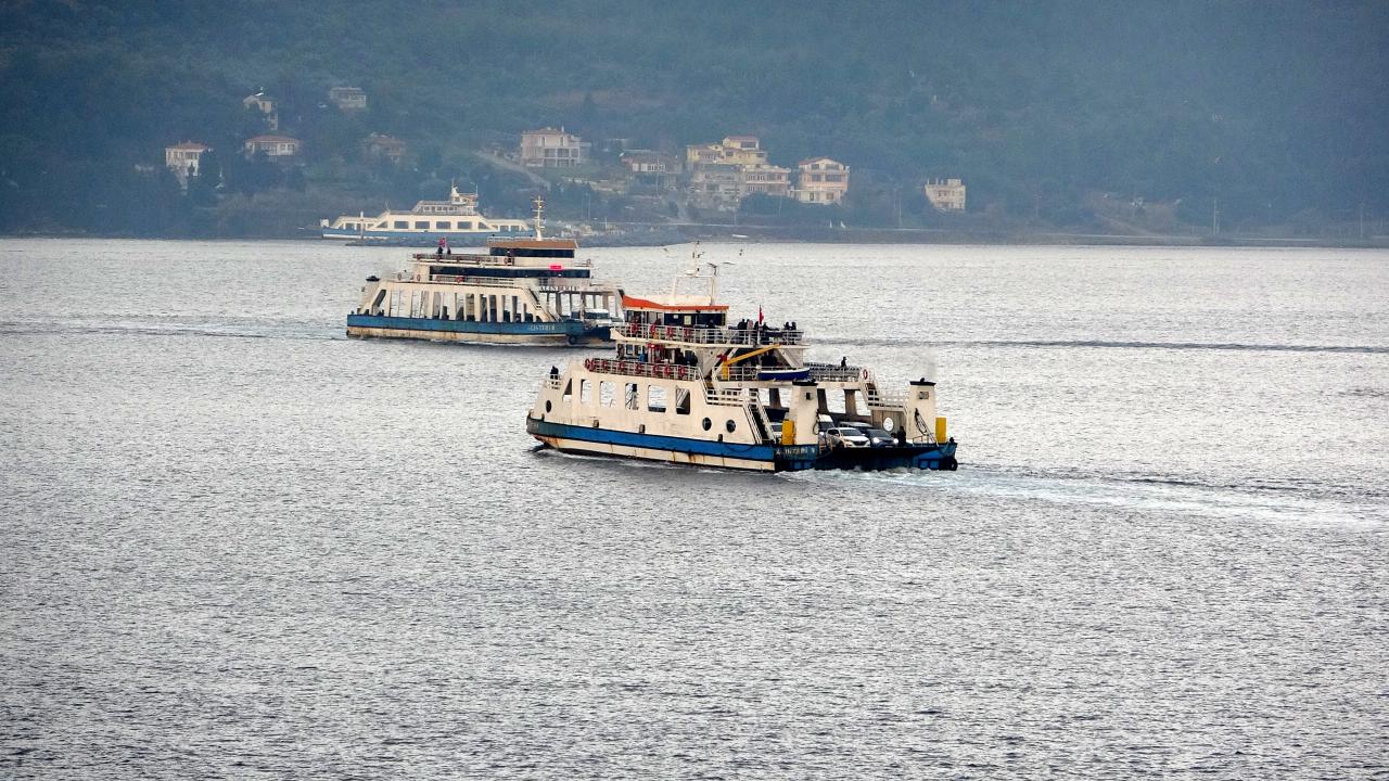 Çanakkale de feribot seferleri iptal