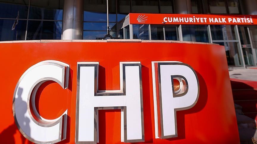 Eski İYİ Partili isim CHP ye katılıyor