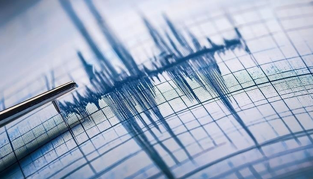 Antalya da korkutan deprem