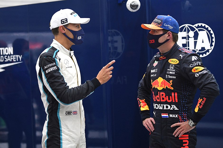 Max Verstappen den George Russell a tehdit