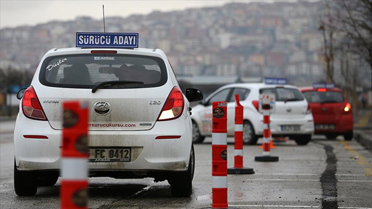 İstanbul da sınav ve eğitim faaliyetlerine hafta sonu ara verildi