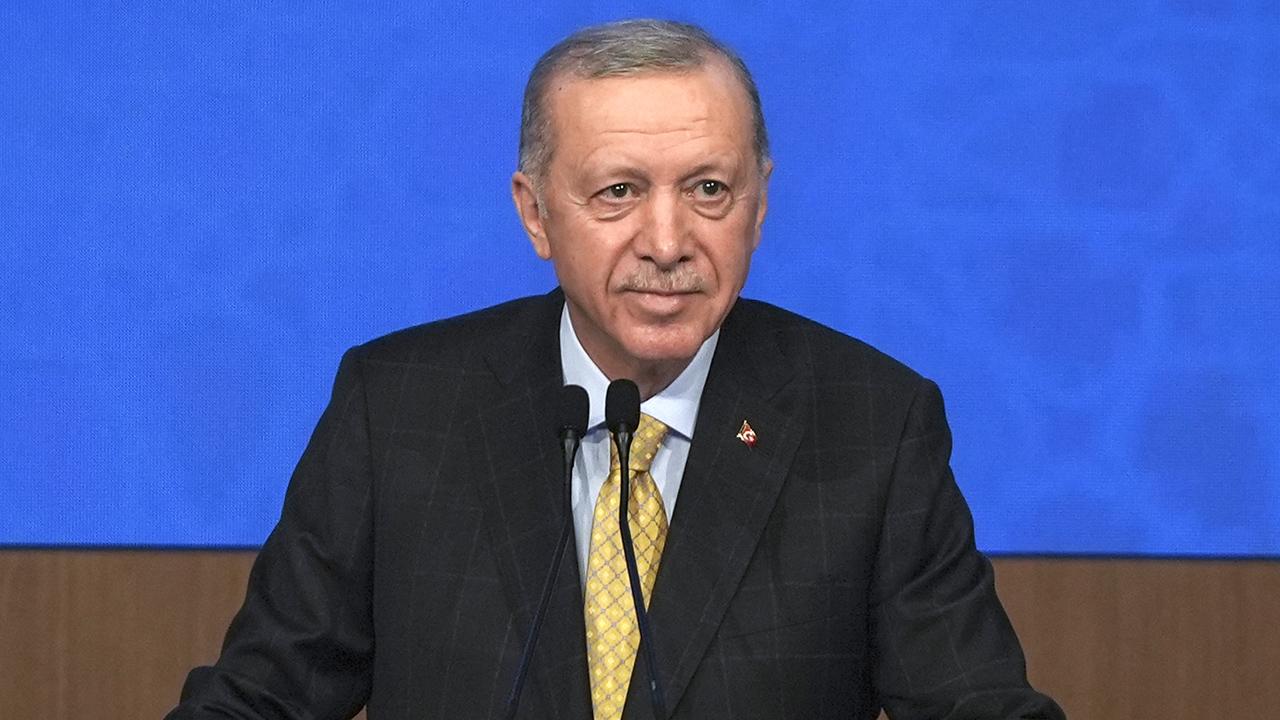 Cumhurbaşkanı Erdoğan dan Miraç Kandili mesajı