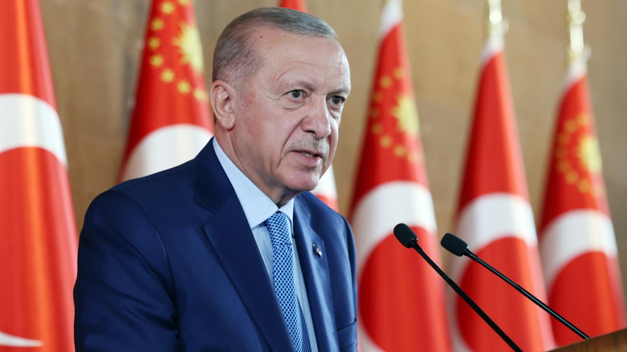 Cumhurbaşkanı Erdoğan: Yangının, depremin, doğal afetin partisi olmaz