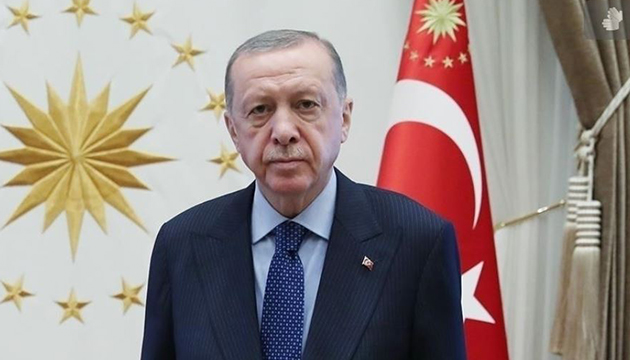 Erdoğan, Karakoç ve Zarifoğlu nu andı