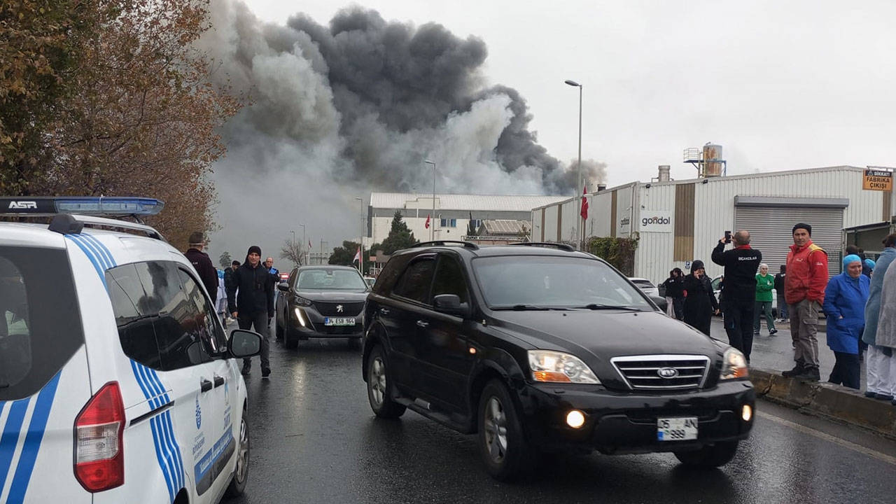 Esenyurt ta fabrika yangını