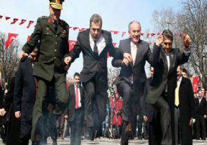 Azerbaycan da Nevruz Kutlanıyor