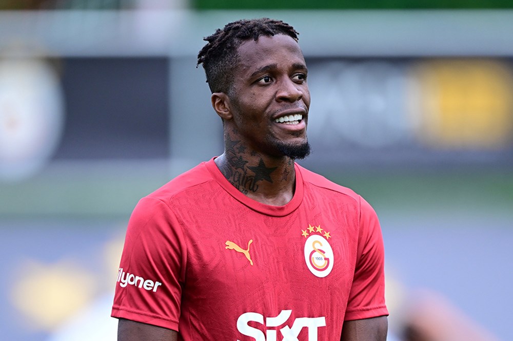 Wilfried Zaha nın sözleşme detaylarını duyurdular