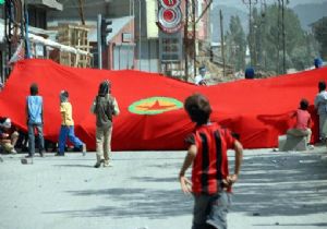 PKK Rusya’dan 2 Bombacı Kadın Teröristi Türkiye’ye Soktu!