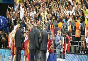 Galatasaray final maçına çıkıyor mu?