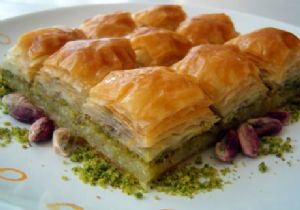 Diyabet Hastalarına Baklava Uyarısı