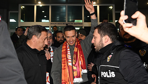 Galatasaray tarihindeki 210. yabancı futbolcu