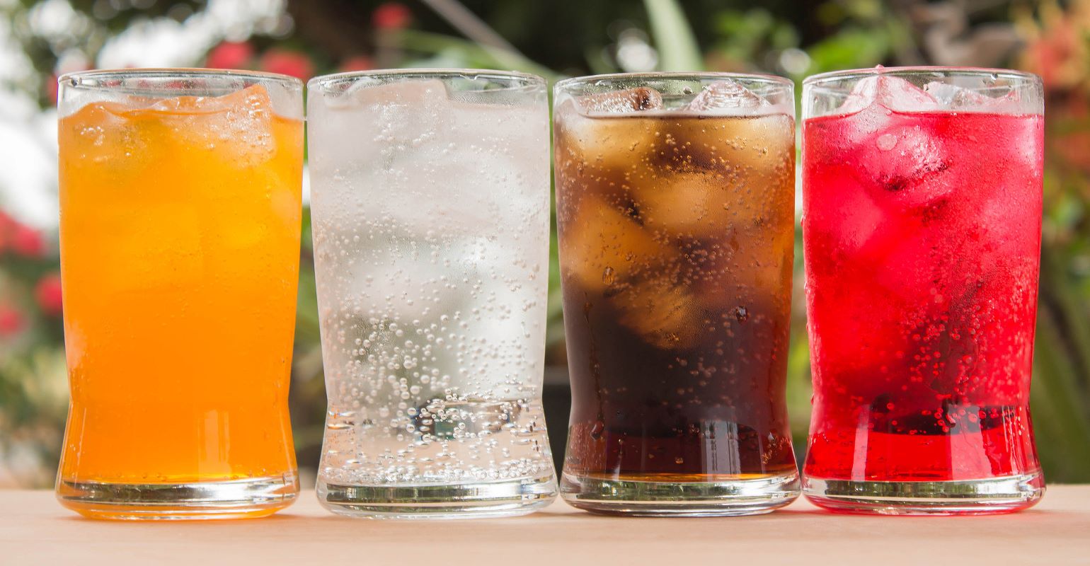 Gazlı içeceklerle ilgili endişe veren araştırma: Yüzde 20 artırıyor!