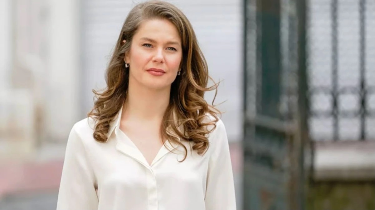 Burcu Biricik ten müjde! Anne oluyor