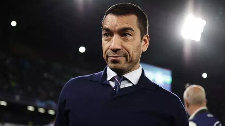 Giovanni van Bronckhorst un ilk transferi Fenerbahçe den...