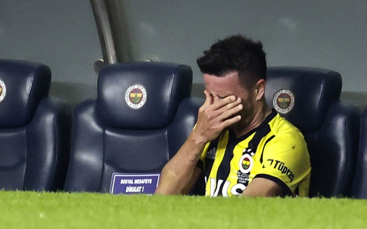 Fenerbahçe den Gökhan Gönül kararı